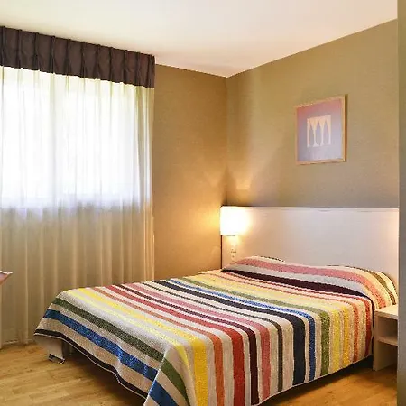Of Both - 4* Divonne-les-Bains